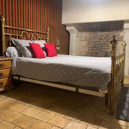 La Grange D Ave Hotel Luynes  Exterior foto